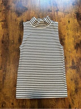 Striped Mock Neck Sleeveless Top - Black & White